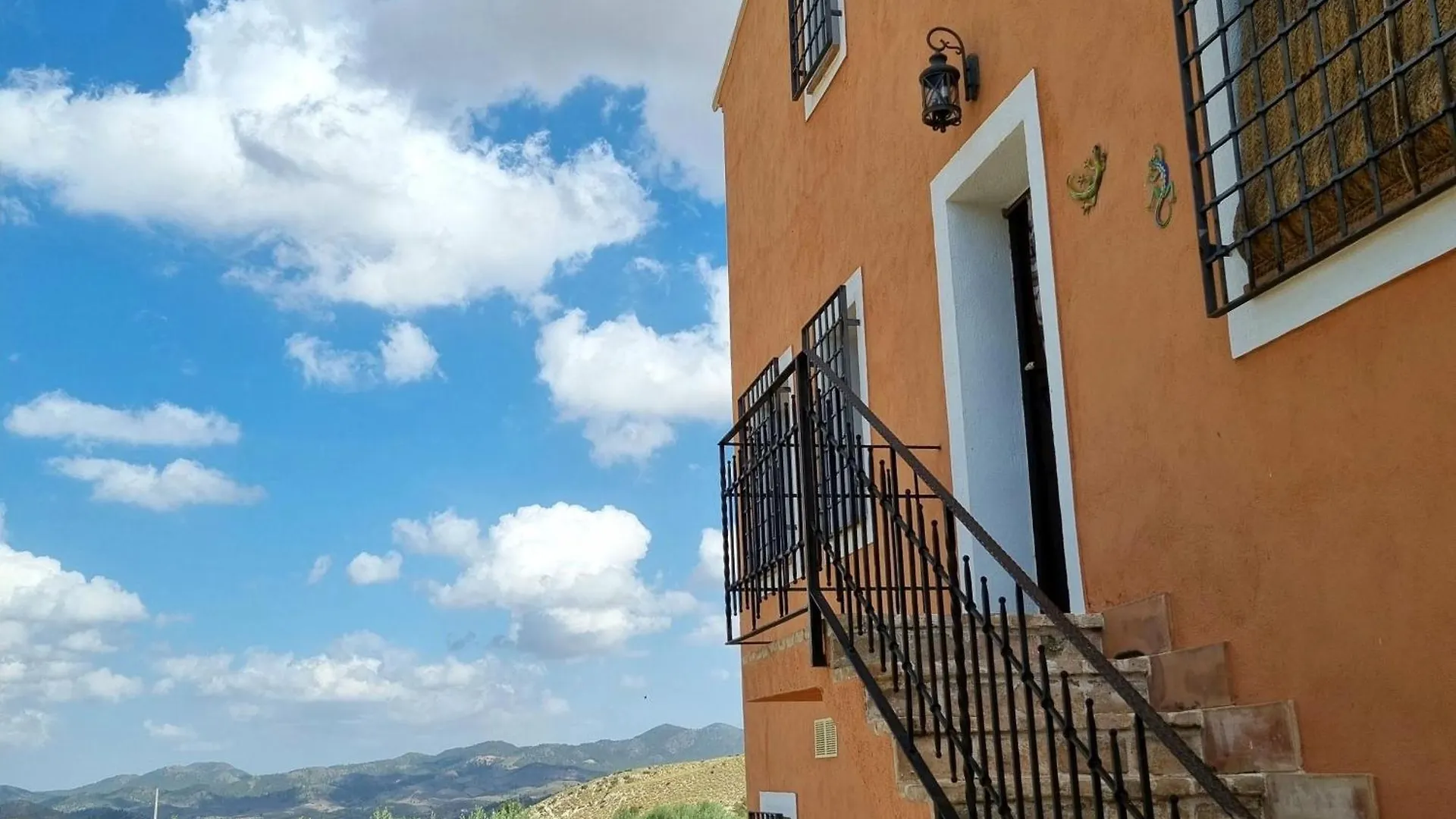 Desconexión entre olivos centenarios Villa Vélez Blanco Сasa de vacaciones